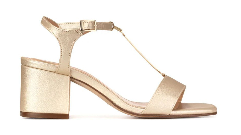 Aston Tacón Platino